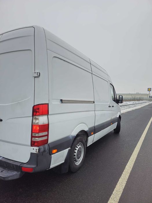 Sprinter L2H2 Mediu functioneaza perfect nefumator/Navi/clima 150CP