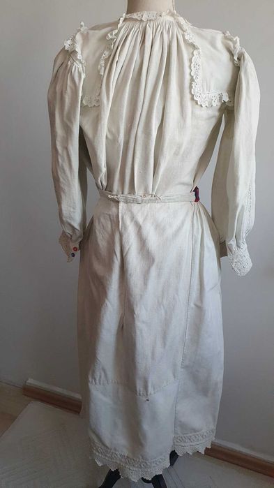 REDUCERE 15%! Costum popular (ie/spatoi/spacel, poala/fota/zadie)