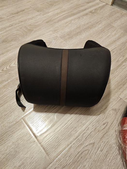 Продам подголовник  2шт