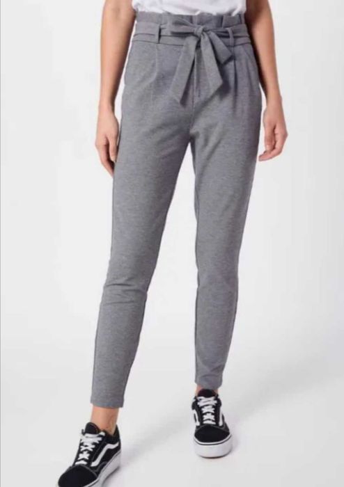 Слим фит Vero moda.
Р-р M. Нов с етикет