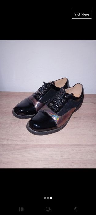 Pantofi eleganti