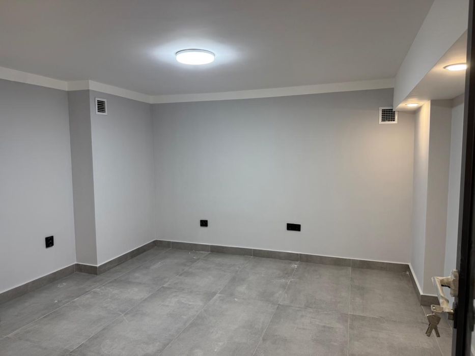 Сдам в аренду коммерческое помещение