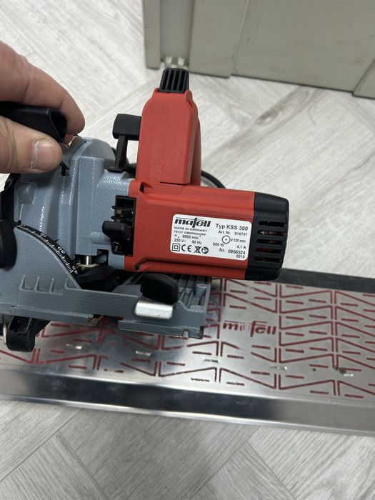 Mafell KSS 300 circular de mana