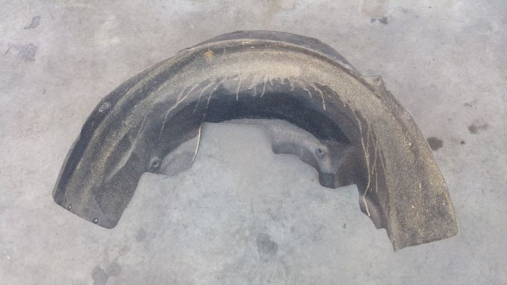 aparatoare noroi stanga bmw serie 5 f11 525