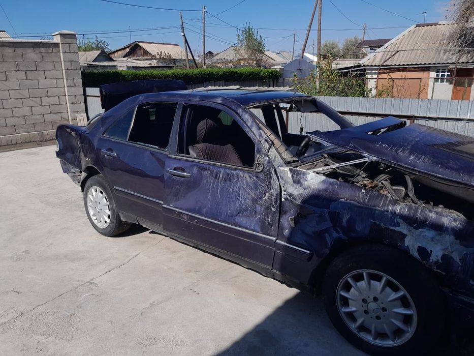 Мерседес бензин W210