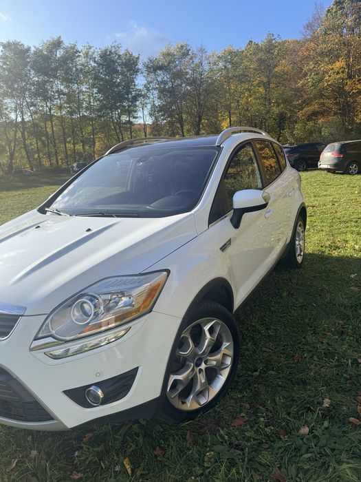 FORD Kuga 2012 — imagine 2
