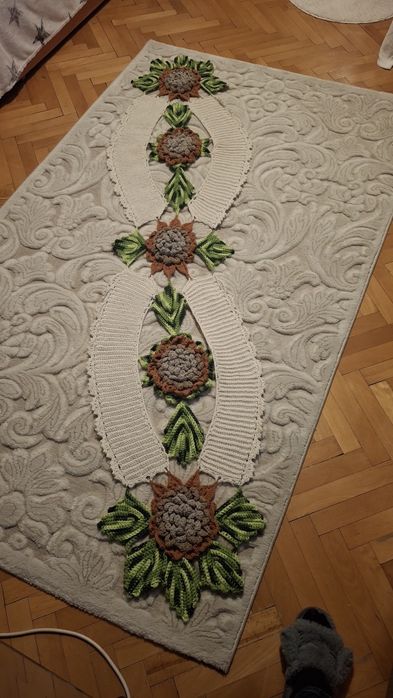 Mileu de masa făcut manual