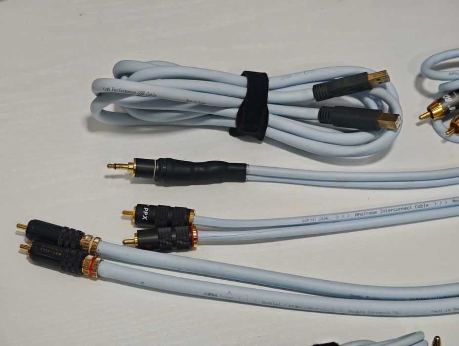 DAC Topping D50S DSD512 si set cabluri Supra cu PPX si WBT