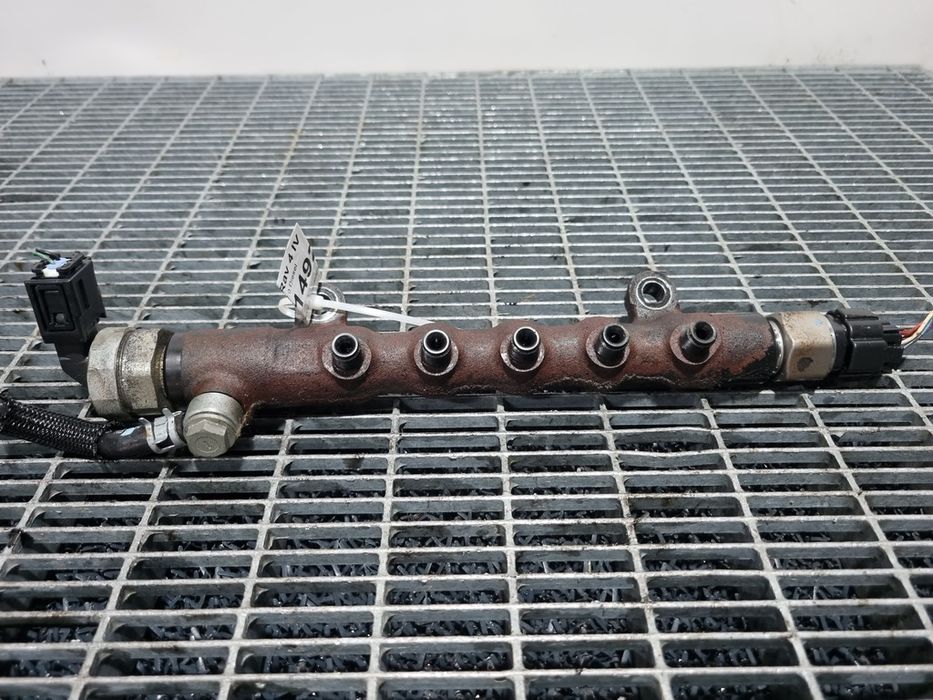 Rampa injectoare Toyota Rav 4 IV 2.0 Diesel - 124CP 1AD - FTV Euro5 (1492)