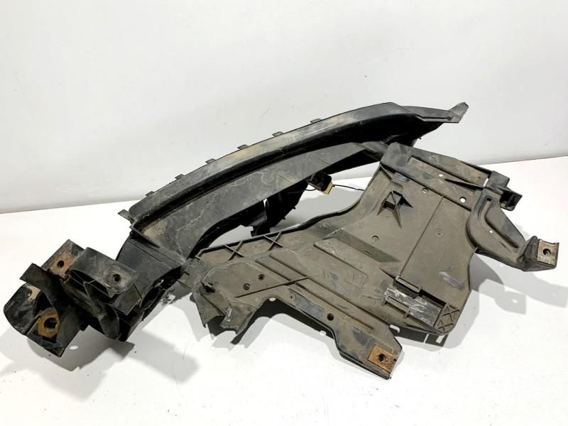 Suport far dreapta (prindere rupta) Audi A4 8K2, B8 8K0805608A