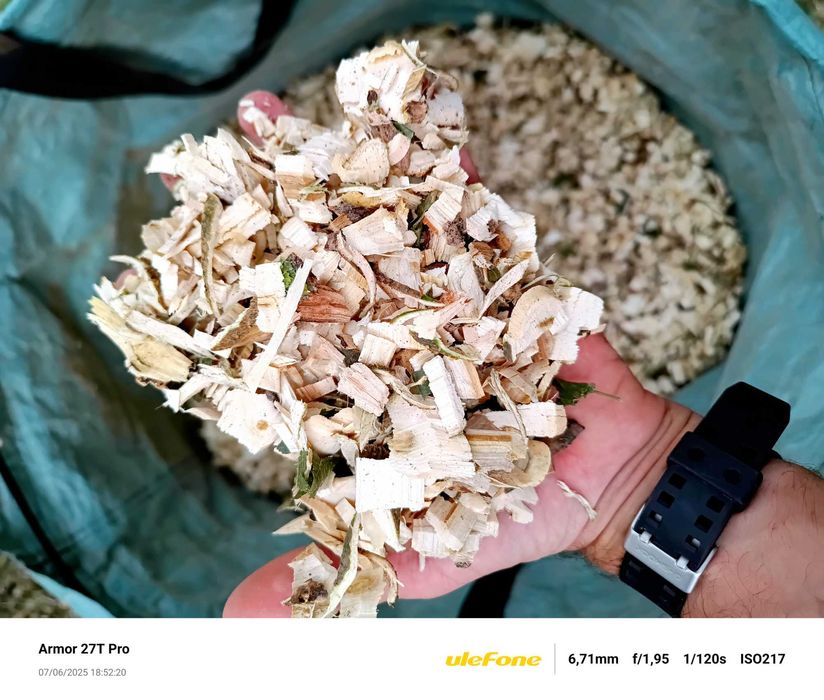 ЧЕРНИЧЕВ МУЛЧ - Натурален / Дървесен чипс /  Мулч Черница