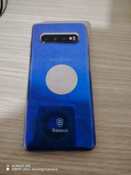 Samsung S10 8/128 сотилади 110$.
