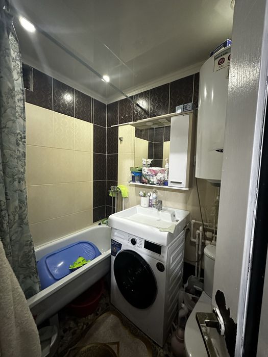 Продается 4 комнатная квартира