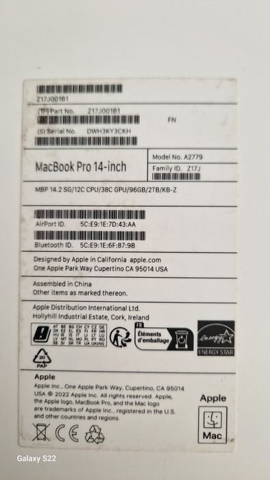 MacBook Pro 14″  M2 Max Chip 12-Core CPU 38-Core GPU, 96GB RAM,