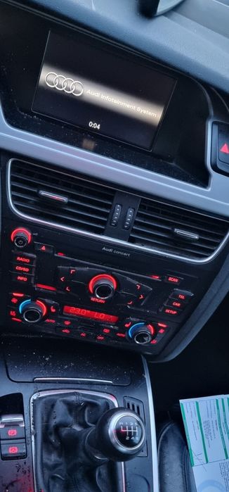 Cd player Audi a4 B8  audi a5 audi q5 Audi concert