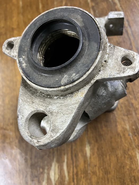 Продам запчасти газ 21