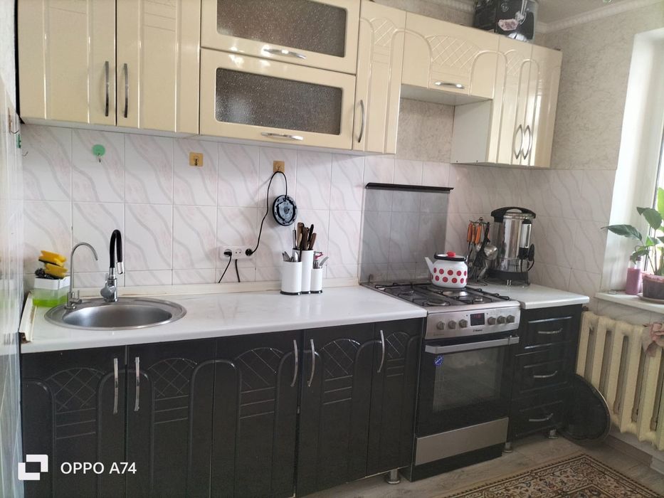 Продаю кухонный гарнитур