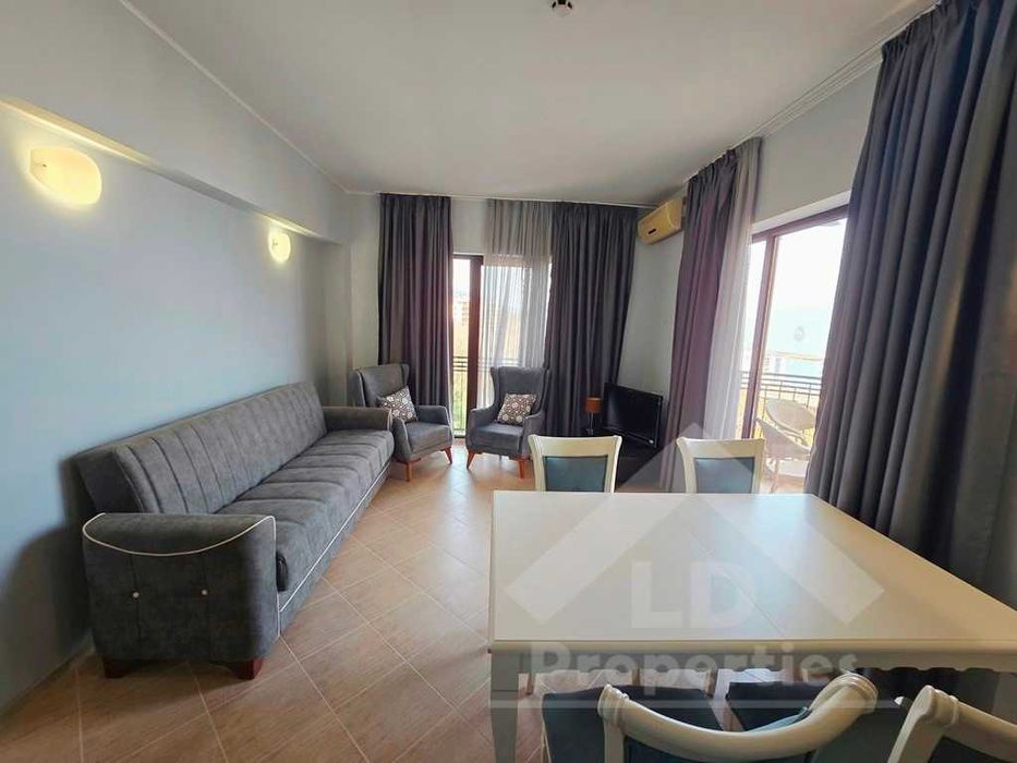 2-стаен апартамент с изглед към морето, Златни пясъци