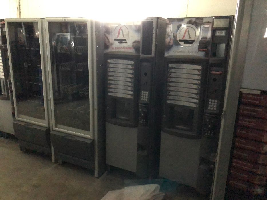 vindem automate de cafea