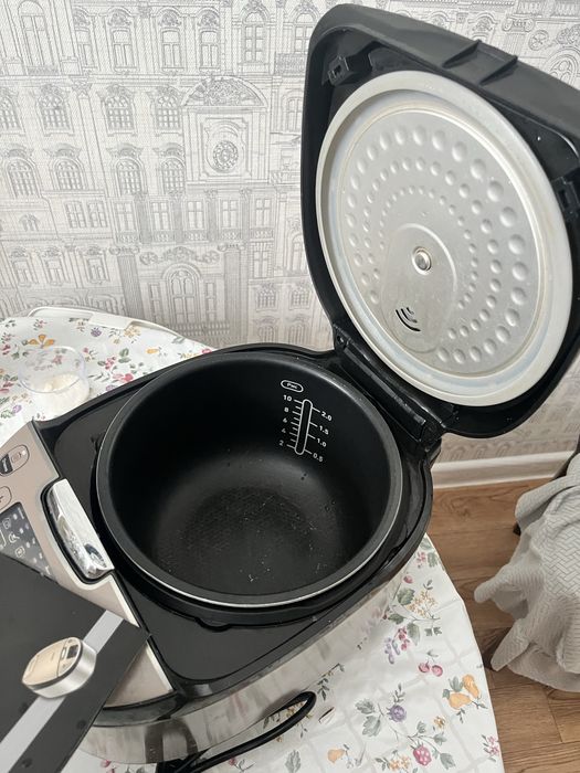 Продам мультиварку