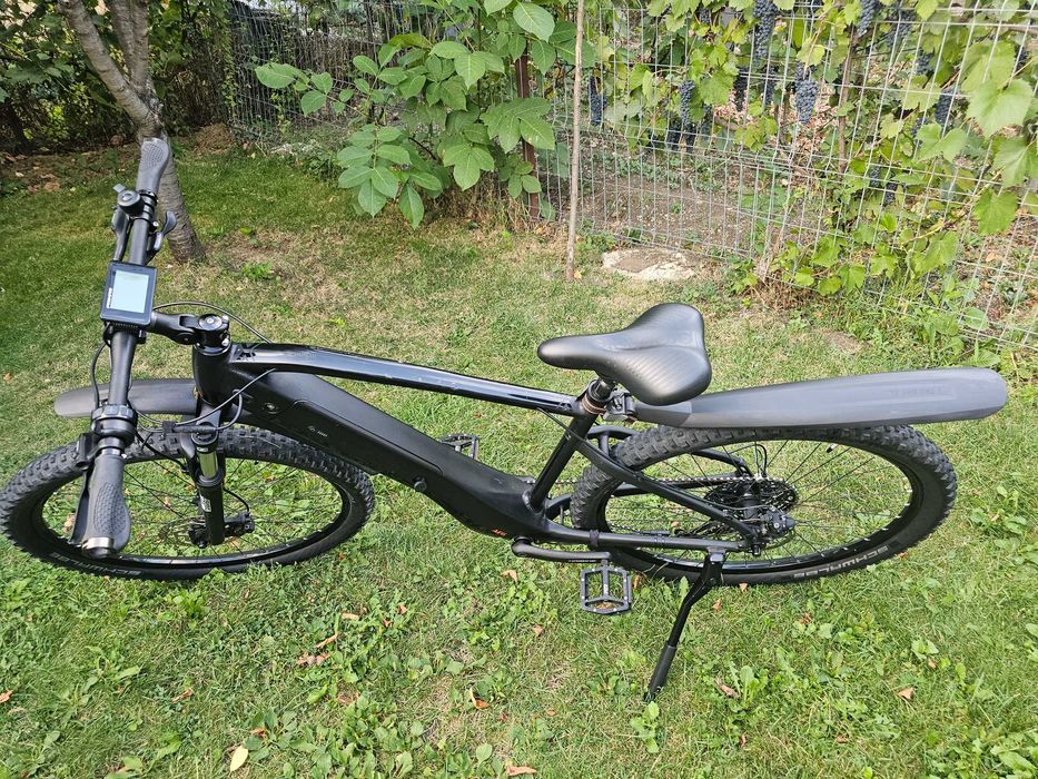 Inchiriez bicicleta electrica, faina.