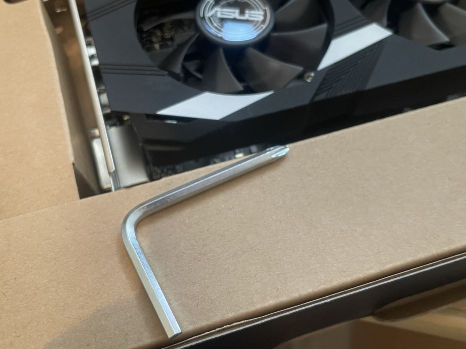 Видеокарта Nvidia geforse GTX 1650 4gb