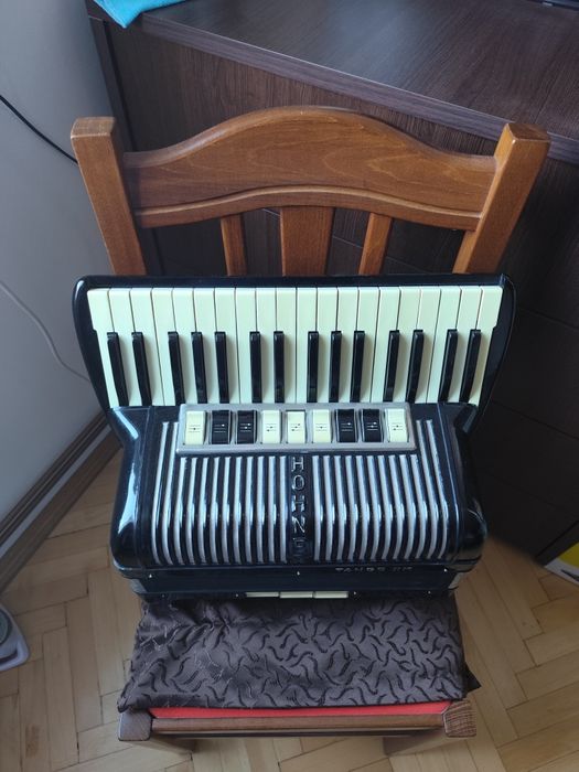 Acordeon Hohner tango ll