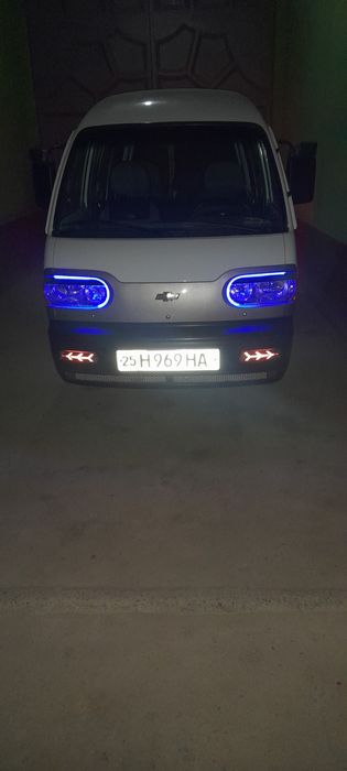 Damas damas damas va yana damas