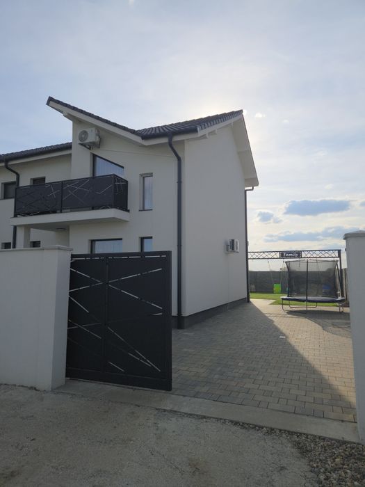 Casa Moderna Premium
