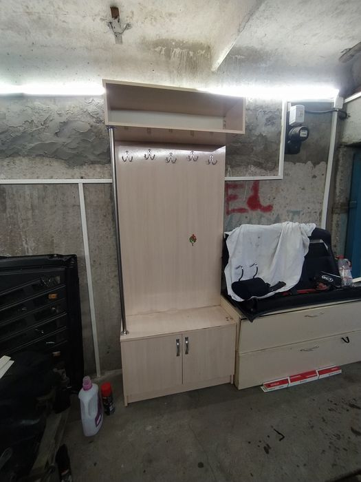 Продам прихожу...