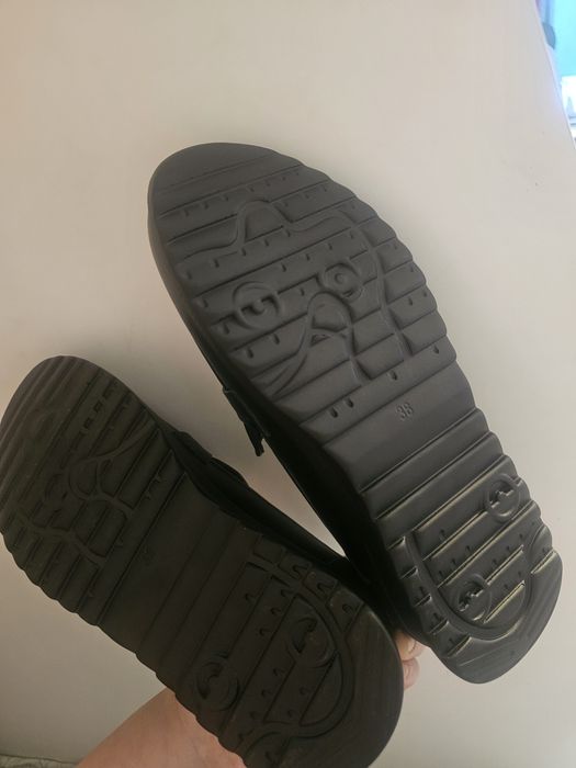 Лоферы новые 38р.