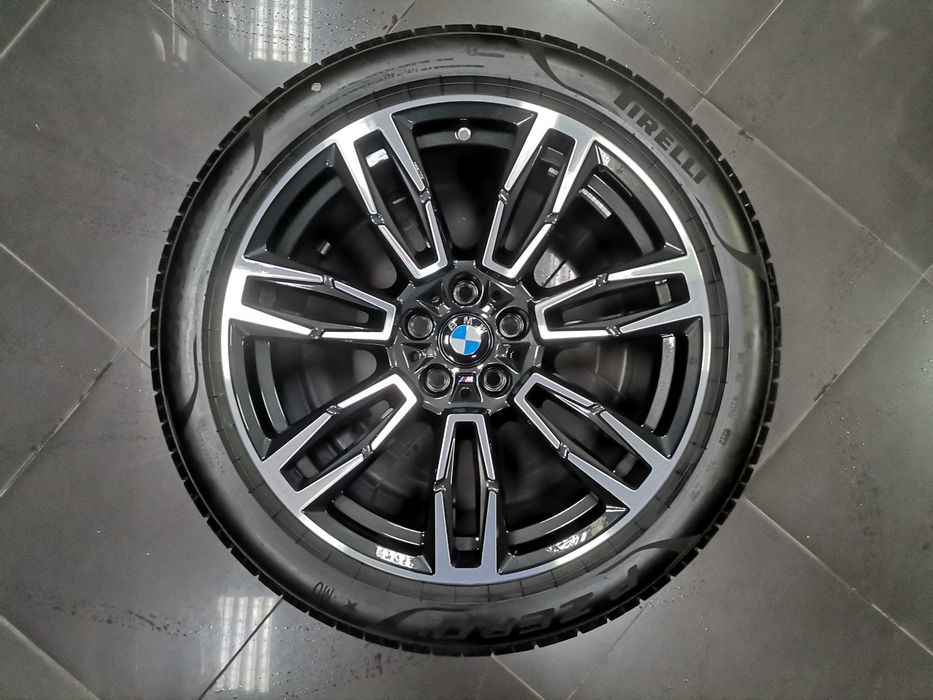 19" Нови OE BMW Джанти Style 935 M Гуми Датчици БМВ 5 G60 G61 i5