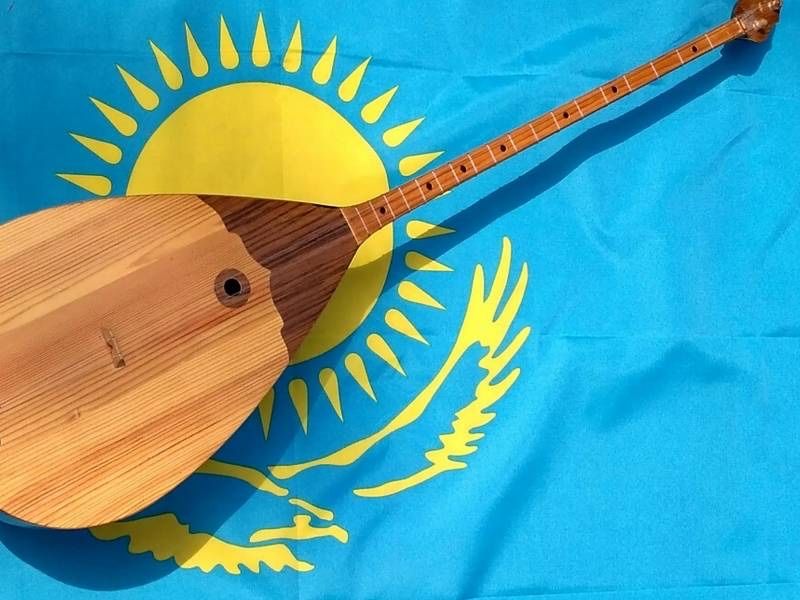 Онлайн уроки домбыры