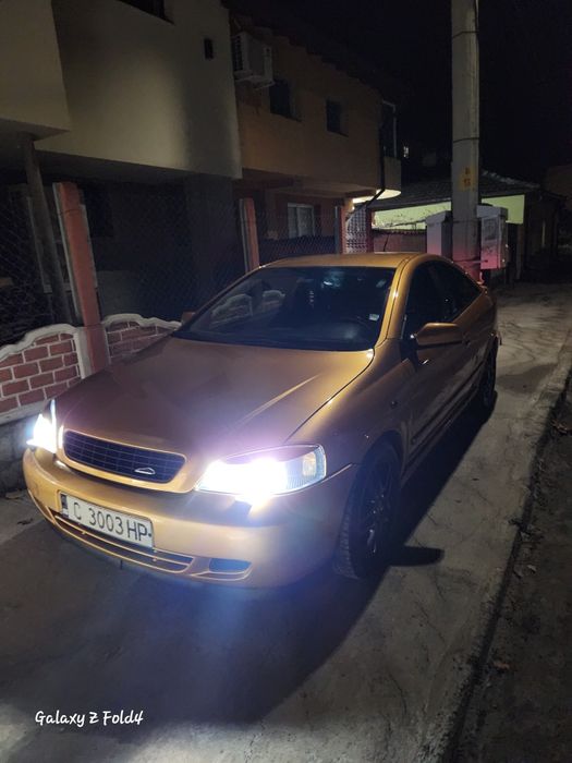 Опел астра бертоне