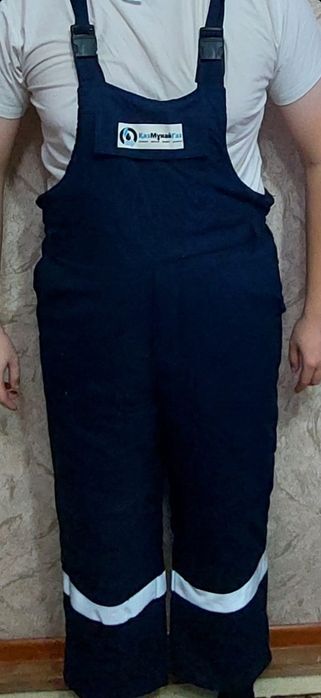 Продается спец одежда спецовка