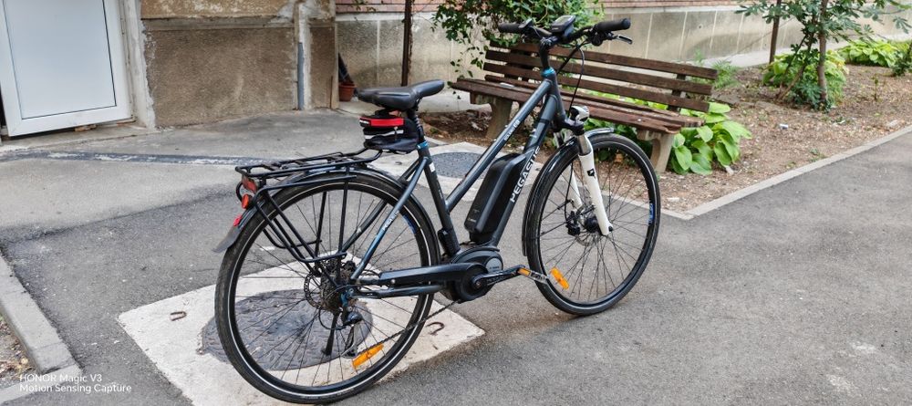 Bicicletă electrică Pegasus Solero E8