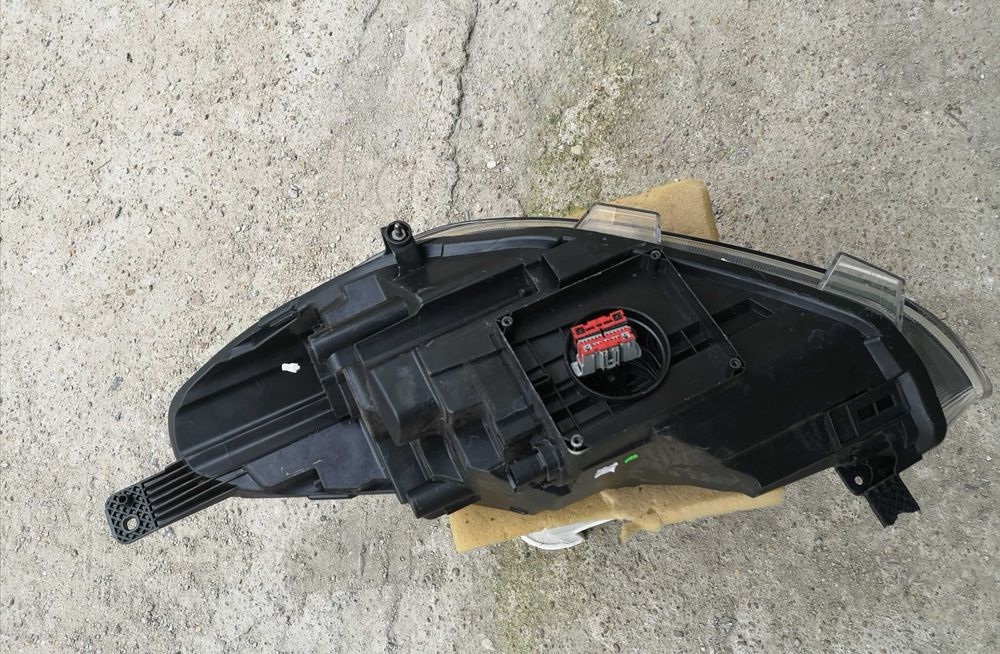 Оригинален фар Форд Фиеста МК8  Ford Fiesta Full Led Black