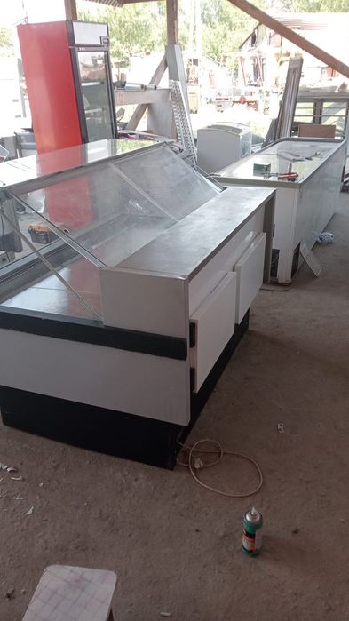 Морозильник витринный  1000 литров