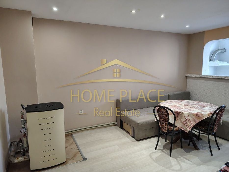 Дава се под наем Тристаен апартамент в Варна, Аспарухово - 65 кв.м за 428.91 € - Снимка #1