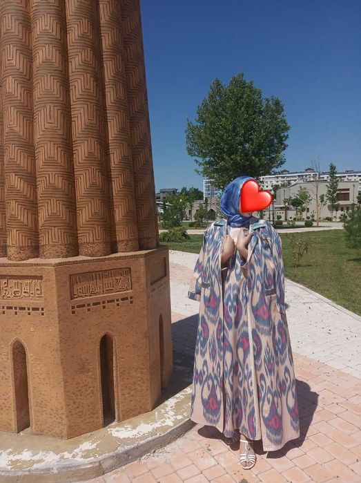 Национальная одежда Узбекистана.