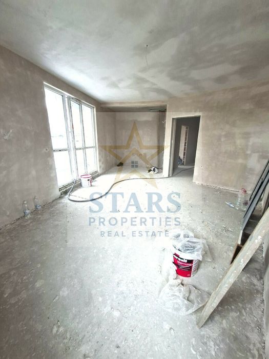 Тристаен просторен апартамент