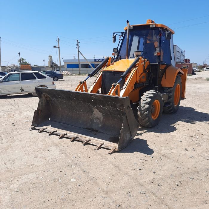 Экскаватор погрузчик