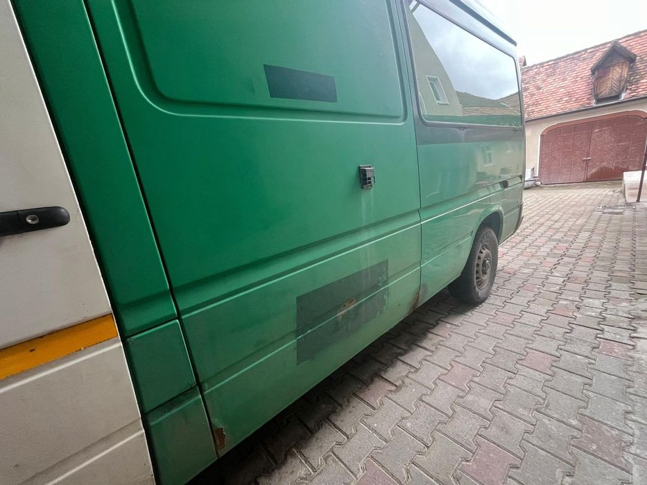 Vând Mercedes sprinter  ,an 2002 ,370,000 km