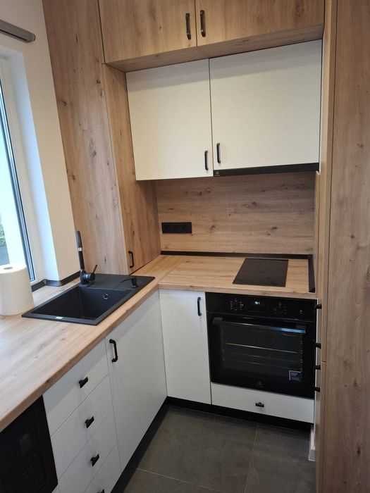 Închiriez apartament 2 camere - Florești