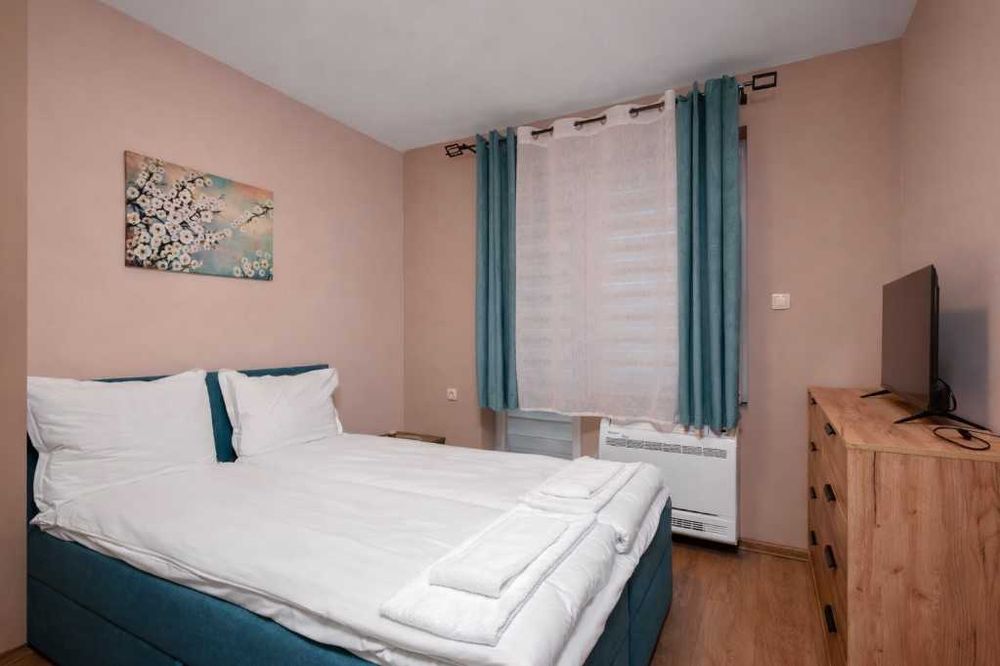 Дава се под наем Тристаен апартамент в София, Малинова долина - 70 кв.м за 776.73 € - Снимка #5