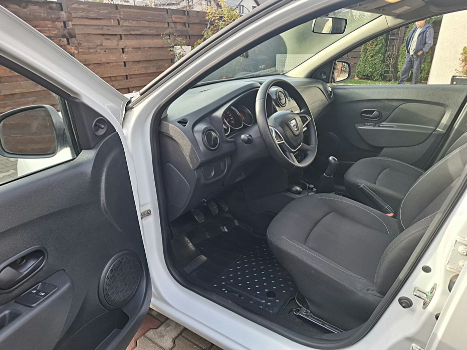 Logan 2020 cu 124000 km