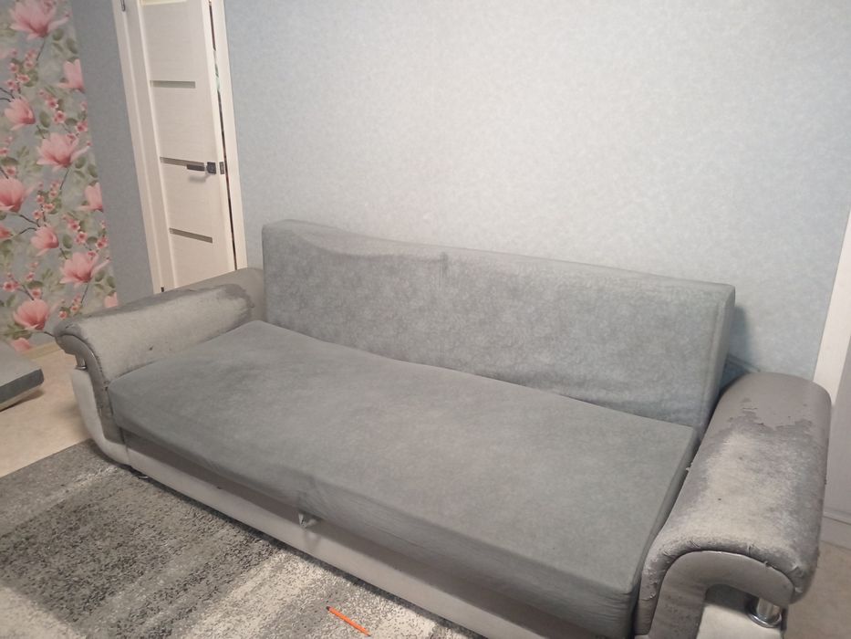 Отдам диван бесплатно
