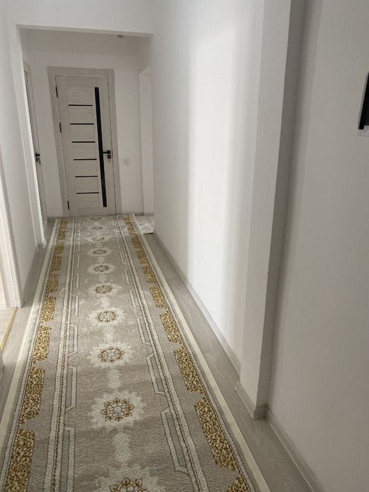 2 xonali kvartira sotiladi