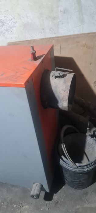 Продам твердотоплевный котел "Куппер"