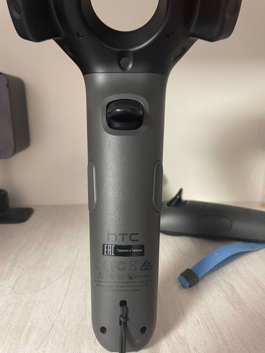 VR шлем HTC Vive (полный комплект)